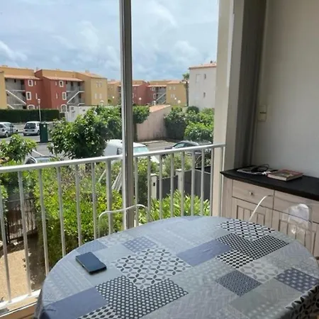 Apartamento T3 Agde: Confort, Parking, Proche Plage Et Commerces, Capacite 5 Pers. - Fr-1-749-7 *